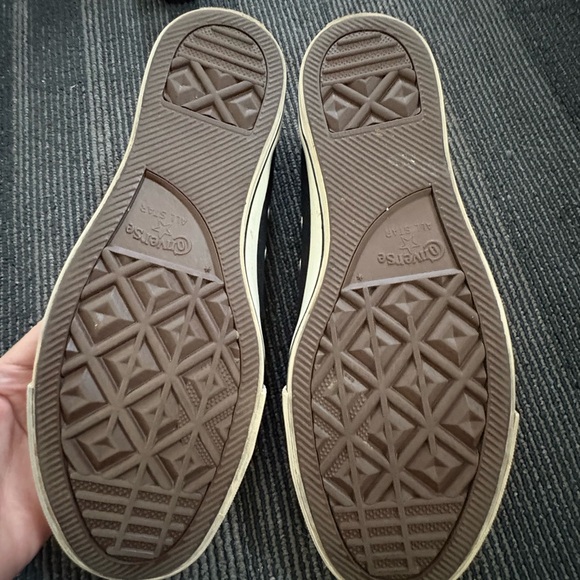 Men’s Colorblock Converse - Picture 7 of 7